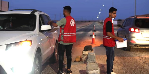 الهلال الأحمر بني وليد يطلق حملة تطوعية لدعم الأسر المحتاجة