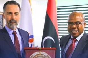 وزير النفط والغاز يبحث مع السفير التركي سبل تعزيز التعاون المشترك