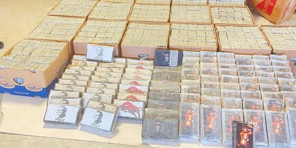 إحالة ثلاثة متهمين للمحاكمة بتهمة تهريب مخدرات