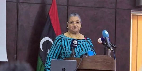 نعيمة الحامي : تيتيه تبحث بالزاوية خيارات المسار السياسي