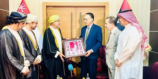 حزمة من البرامج لتعزيز التعاون الاقتصادي الليبي العماني