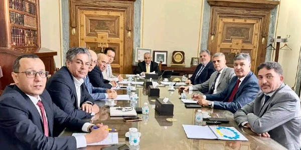اجتماع لبحث دور القطاع المصرفي في تمويل مشاريع الإسكان