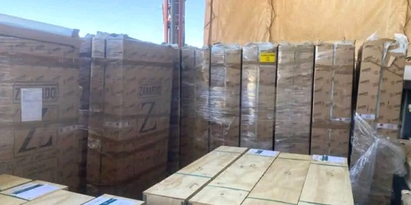 استلام 20 مضخة جديدة لتعزيز إنتاج المياه من حقل تازربو