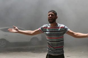 جيش الاحتلال يكثف قصفه لغزة ويستهدف مسجدًا ومنازل تؤوي نازحين