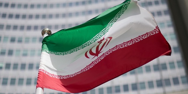 طهران تحذر من التدخل الأمريكي الذي سيشعل المنطقة 