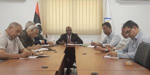 استعدادات مكثفة بمفوضية الانتخابات ببنغازي لتوزيع بطاقات الناخب