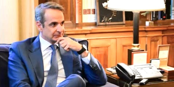 اليونان ترسل سفنًا حربية قبالة سواحل ليبيا