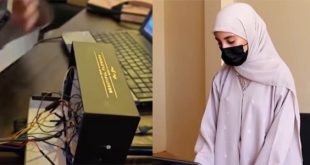 طالبة ليبية تبتكر عصا ذكية للمكفوفين بميزات تقنية متقدمة