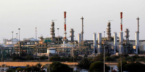 أسعار النفط ترتفع وبرنت يتجاوز 68 دولارا للبرميل