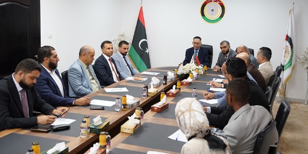 الحويج يؤكد على ضرورة ربط منظومة السجل التجاري بـ"العمل والحكم المحلي"
