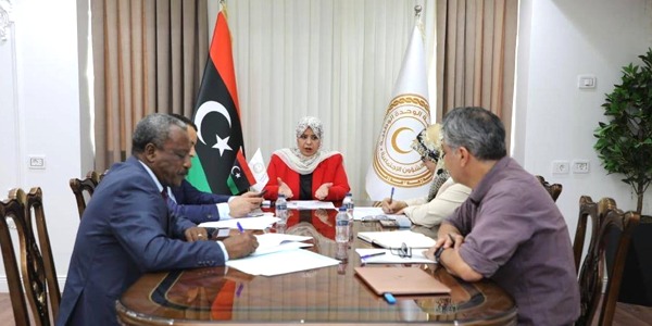 الكيلاني تترأس اجتماعًا لتنفيذ مشروع السجل الاجتماعي الموحد