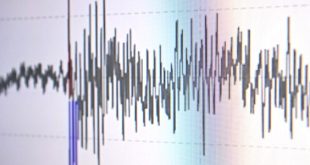 زلزال قوي يضرب إندونيسيا وآخر يهز جنوب إسبانيا دون تسجيل أضرار