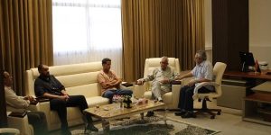 بحث إنشاء محطة أبحاث للنخيل بين فلاحي هون ومركز البحوث الزراعية