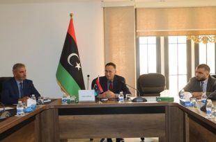 الحويج يوجّه بإعداد خريطة استثمارية لكل بلدية