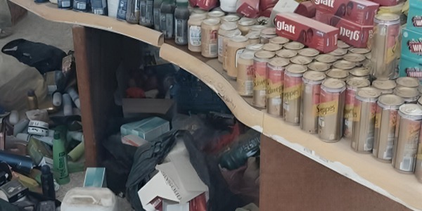 ضبط مواد غذائية منتهية الصلاحية في محال ببدر