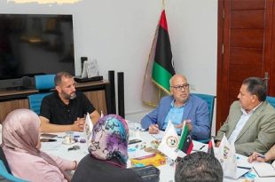 جهاز الخدمات العلاجية يبحث خطة تشغيل وحدة التليف الكيسي بمستشفى طرابلس