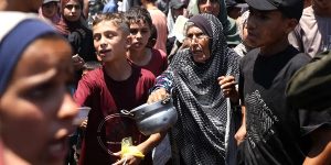 استشهاد 93 فلسطينياً برصاص الاحتلال في غزة كانوا ينتظرون الطعام