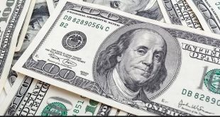 الدولار يهبط لأدنى مستوى منذ 4 سنوات بعد تصريحات نارية لترامب