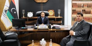 قادربوه يشدد على إحاطة الهيئة بإجراءات النفط ومتابعة العقود والاستكشافات