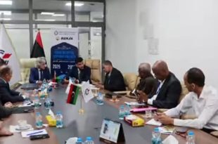مؤسسة النفط توقع اتفاقية لتطوير مستشفى أوباري
