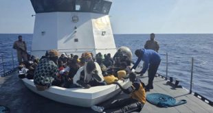 إنقاذ 84 مهاجر غير شرعي من جنسيات أفريقية