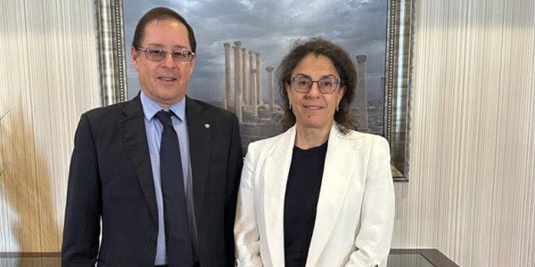 خوري تبحث مع السفير الروسي سُبل دفع العملية السياسية بالبلاد