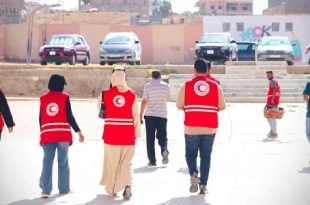 الهلال الأحمر ترهونة يقوم بزيارة عدد من المدارس