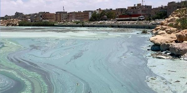 سكان عدد من احياء بنغازي يحذرون من تدهور بيئي