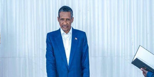 حميدتي رئيسًا لحكومة سودانية موازية ومخاوف من الانقسام
