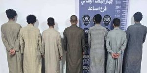 القبض على متهمين مصريين بتهمة تهريب اسلحة