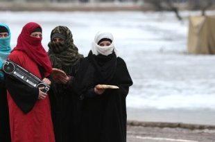 "طالبان" تغلق بشكل جماعي صالونات التجميل النسائية في كابل