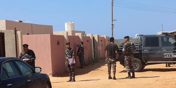 ايقاف تعديات على غابات وازالة مباني في القربولي