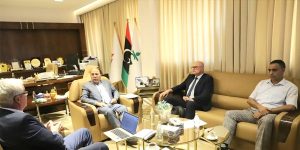 الخليج العربي للنفط وOMV تبحثان تطورات المشاريع في منطقة التعاقد 91