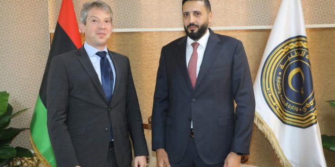 وزير الاقتصاد المكلف يبحث تسوية أوضاع الشركات الألمانية