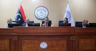 وزير التعليم يناقش مخالفات المدرسة الباكستانية ويشدد على تصحيح أوضاعها