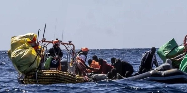 مأساة جديدة قبالة السواحل الليبية تسلط الضوء على تحديات الهجرة غير النظامية