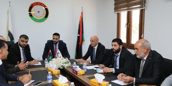 وزير الاقتصاد يتابع مشروع التحول الرقمي بالسجل التجاري