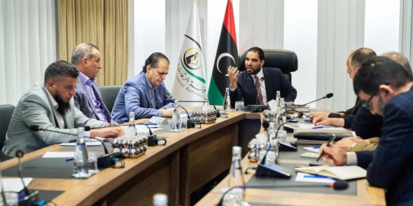الرقابة الإدارية تبحث مع المالية خطوات إنجاز الحسابات الختامية للدولة