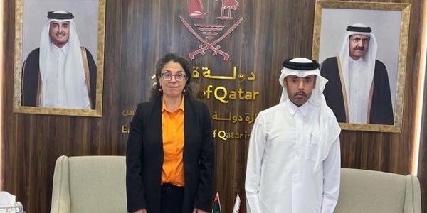 خوري تناقش مع الدوسري آخر التطورات السياسية والأمنية