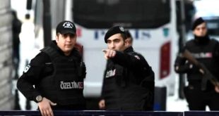 هجوم مسلّح يستهدف مركز شرطة بإزمير يسفر عن مقتل شرطيين