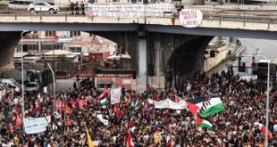 إضراب عمال موانئ في إيطاليا احتجاجاً على الابادة في غزة
