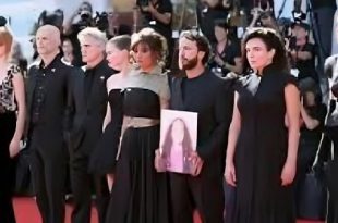 “صوت هند رجب” يصدح في فينيسيا ويوثق استغاثة طفلة غزة