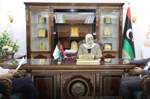 الكيلاني تتابع ملاحق منحة الزوجة والأولاد والتحول الرقمي