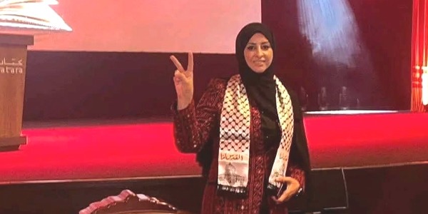 "رولا غانم" تُهدي فلسطين «تنهيدة حرية» وتفوز ب"كتارا"