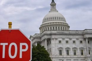 شلل فيدرالي بالولايات المتحدة بعد فشل الكونجرس في تمرير الميزانية