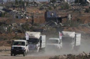 الصليب الأحمر يسلم جثامين 30 أسيرا فلسطينيا