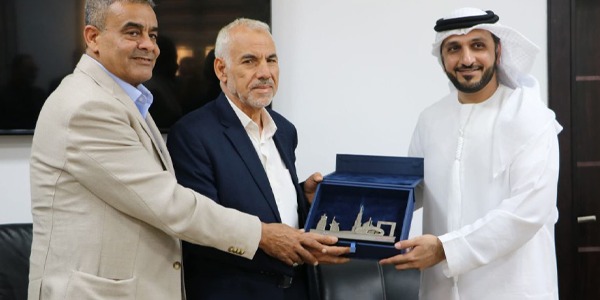 لقاء يبحث استئناف الرحلات بين مطار دبي والمطارات الليبية 