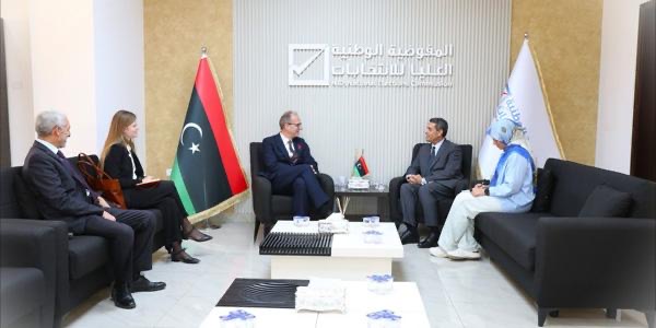 السايح يبحث مع السفير البريطاني الجديد مستجدات انتخابات البلديات