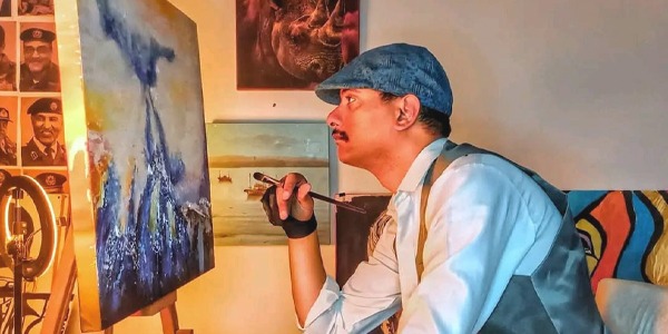 "فيتوري روبيك": حين تتحول المادة إلى ضوء ووسيط جمالي يضيء المعنى .