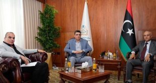 شكشك والتومي يناقشان نتائج تقييم مشروع الخطة القصيرة للعمران